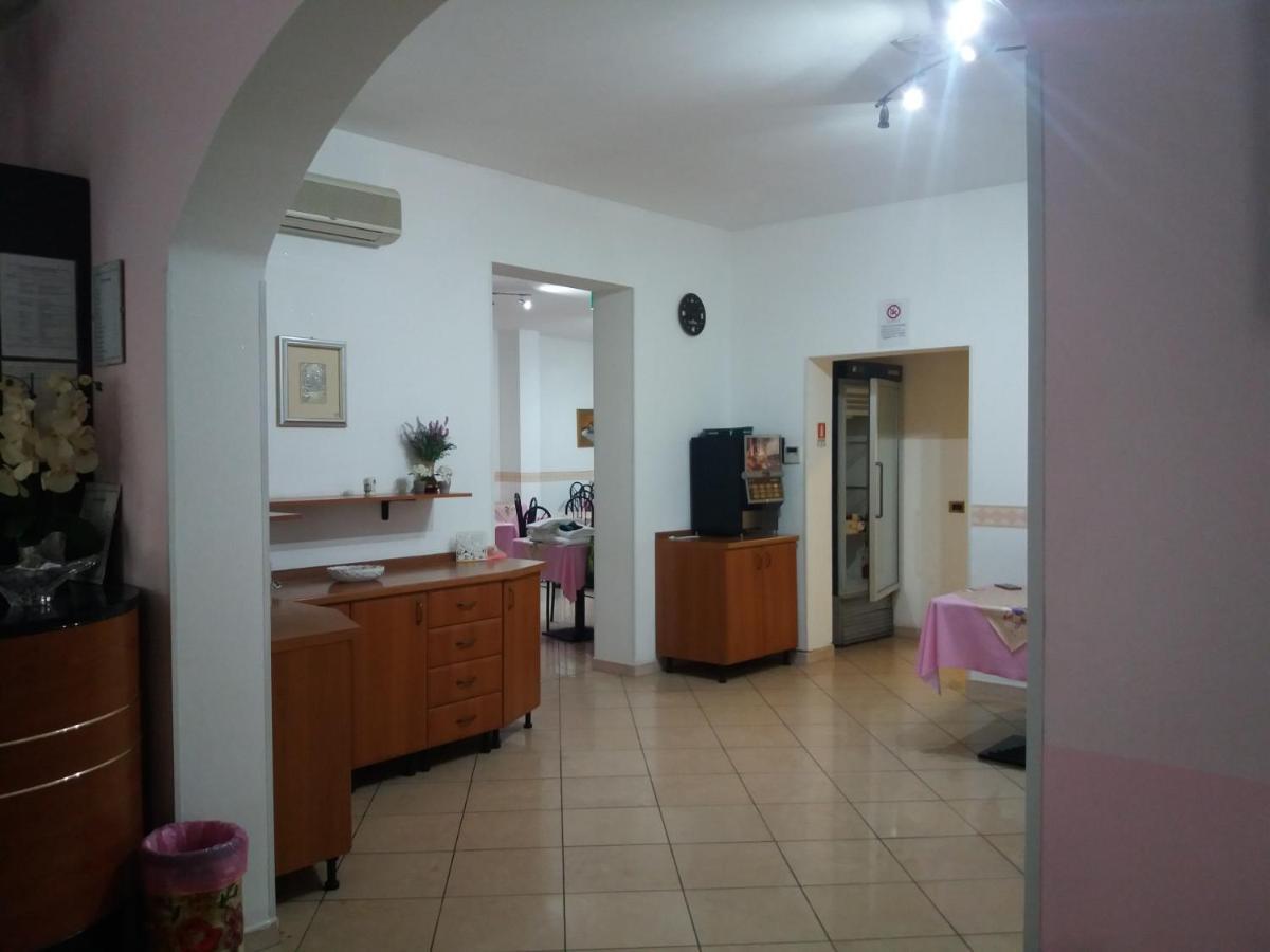 Hotel Fatima Rimini Extérieur photo