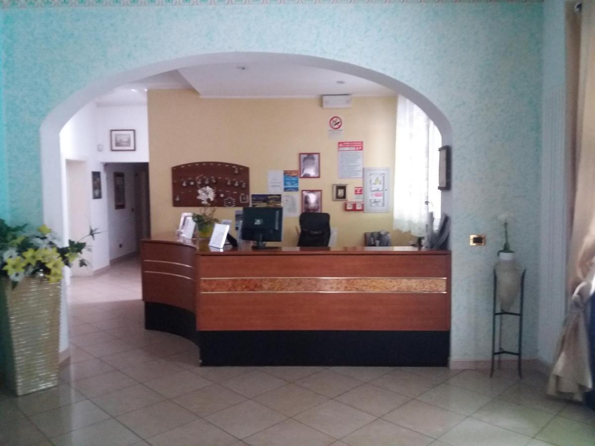 Hotel Fatima Rimini Extérieur photo